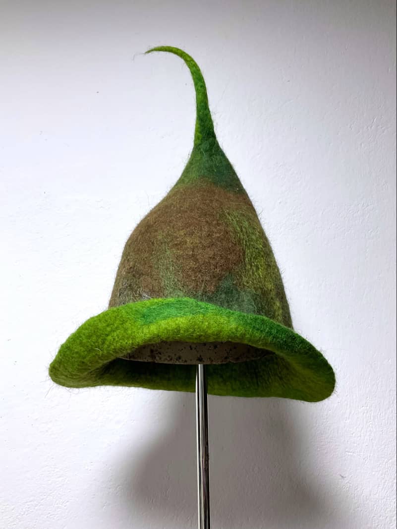 Pixie brązowozielony loczek - obrazek 3